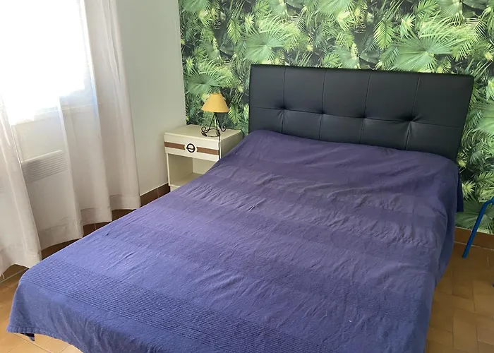 T2 Mezzanine A 250m De La Pour 4/5 Pers Avec Parking Et Tv - Fr-1-797-31 Apartmán *