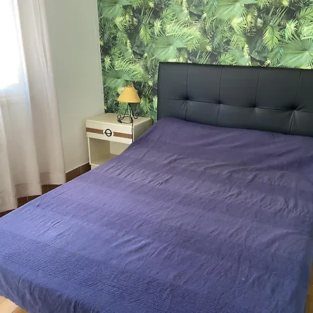 T2 Mezzanine A 250m De La Pour 4/5 Pers Avec Parking Et Tv - Fr-1-797-31 Apartment *